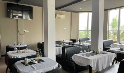 Restaurant ambiance